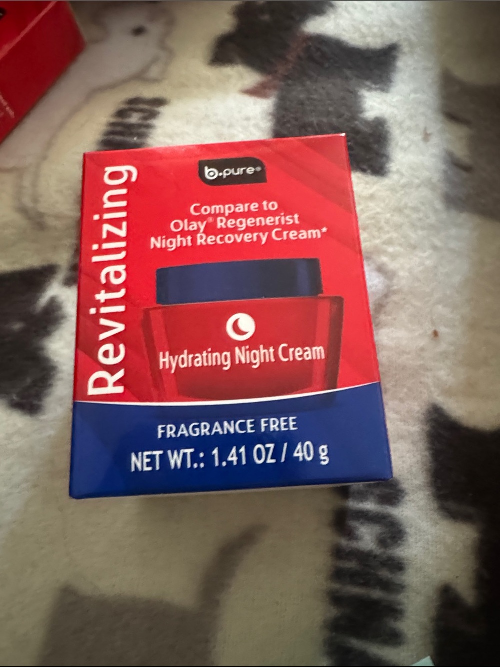Revitalizing Hydrating Night Cream - Red